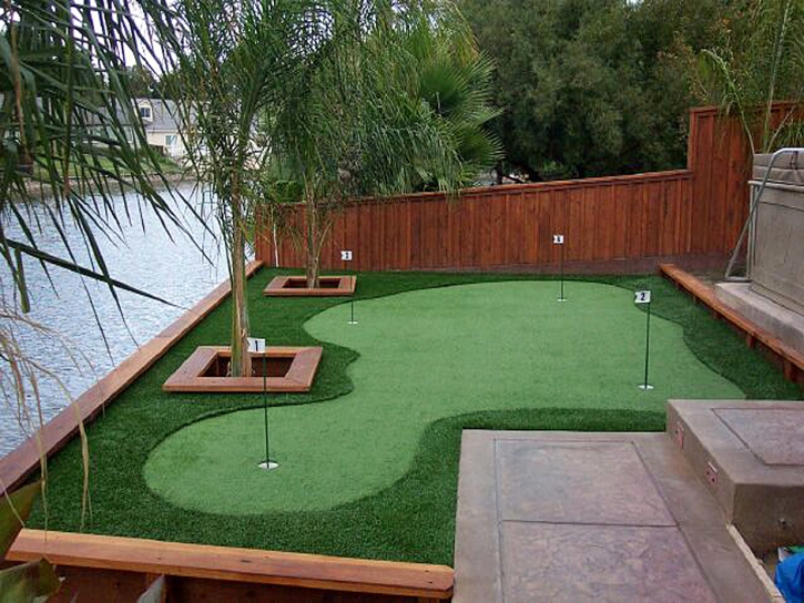 Golf Putting Greens Ashton-Sandy Spring Maryland Fake Grass